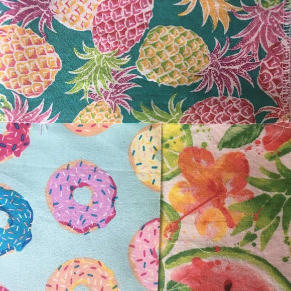 Pick 3! Chicago Sports Teams Masks - Picture 12 of 16